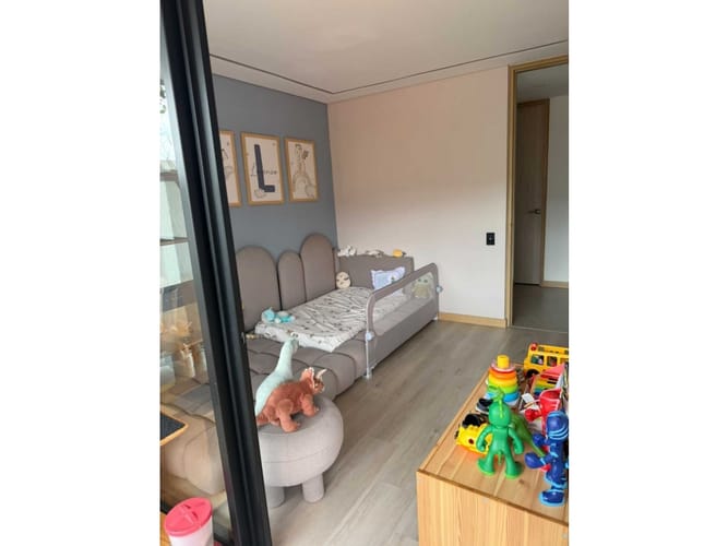 Apartamento de 3 alcobas en venta en Loma De Las Brujas, Envigado, 125 m² · foto 3 de 12