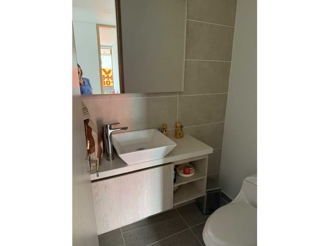 Apartamento de 3 alcobas en venta en Loma De Las Brujas, Envigado, 125 m² · foto 4 de 12