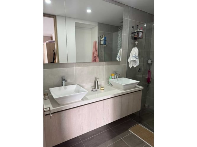 Apartamento de 3 alcobas en venta en Loma De Las Brujas, Envigado, 125 m² · foto 5 de 12