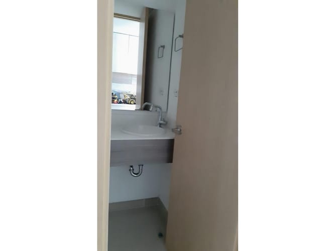 Apartaestudio en venta en Loma De Las Brujas, Envigado, 104 m² · foto 6 de 13