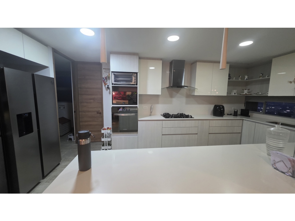 Apartamento en venta en Loma De Las Brujas, Envigado · foto 9 de 24