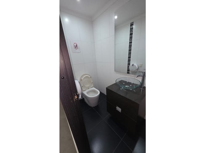 Oficina en venta en La Frontera, Medellín, 42 m² · foto 4 de 9