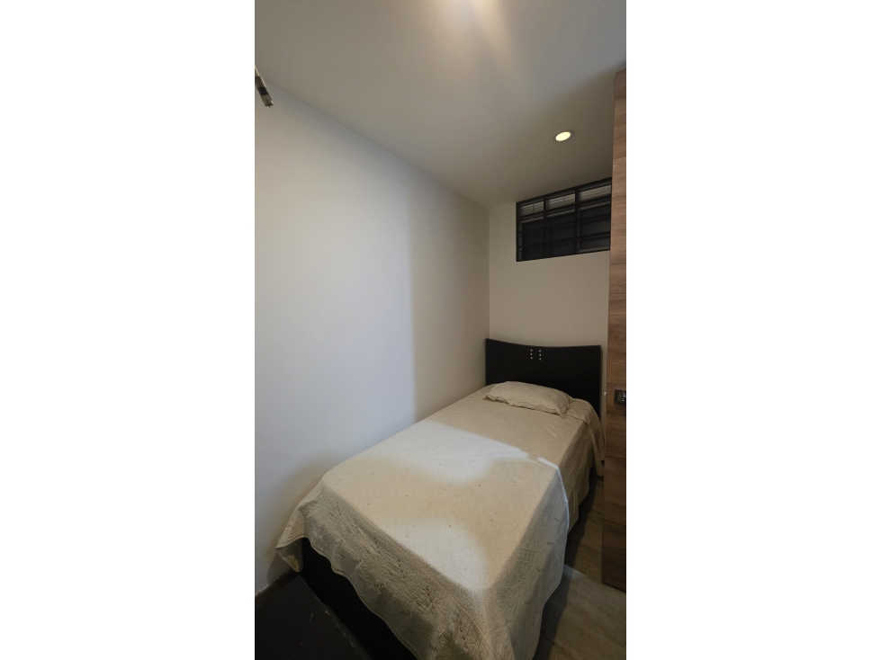 Apartamento en venta en Loma De Las Brujas, Envigado · foto 15 de 24
