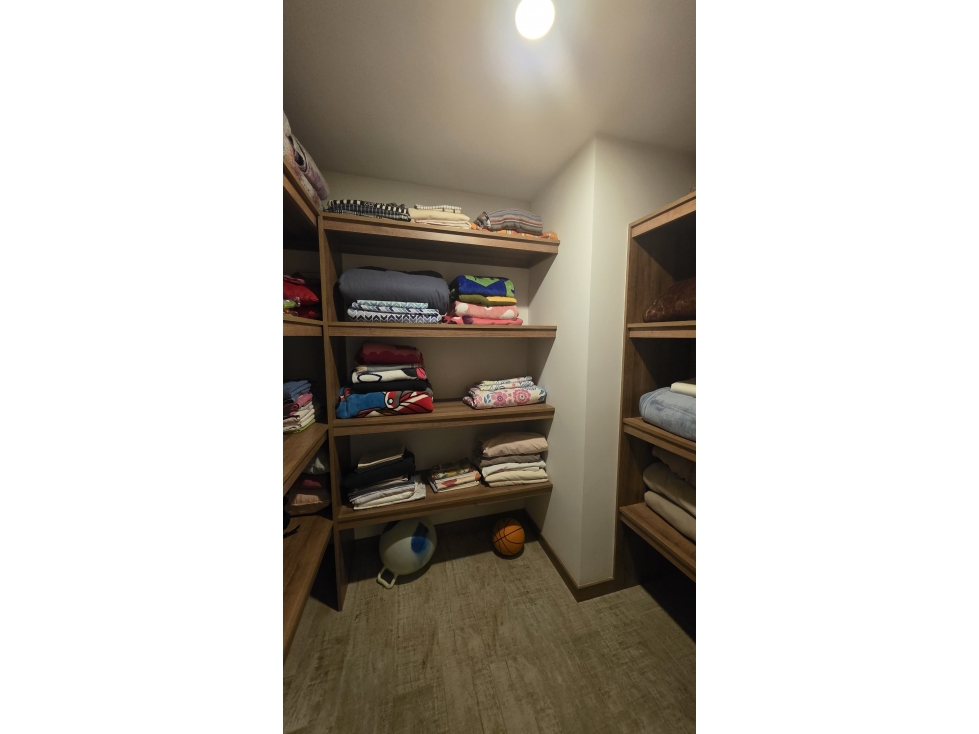 Apartamento en venta en Loma De Las Brujas, Envigado · foto 20 de 24