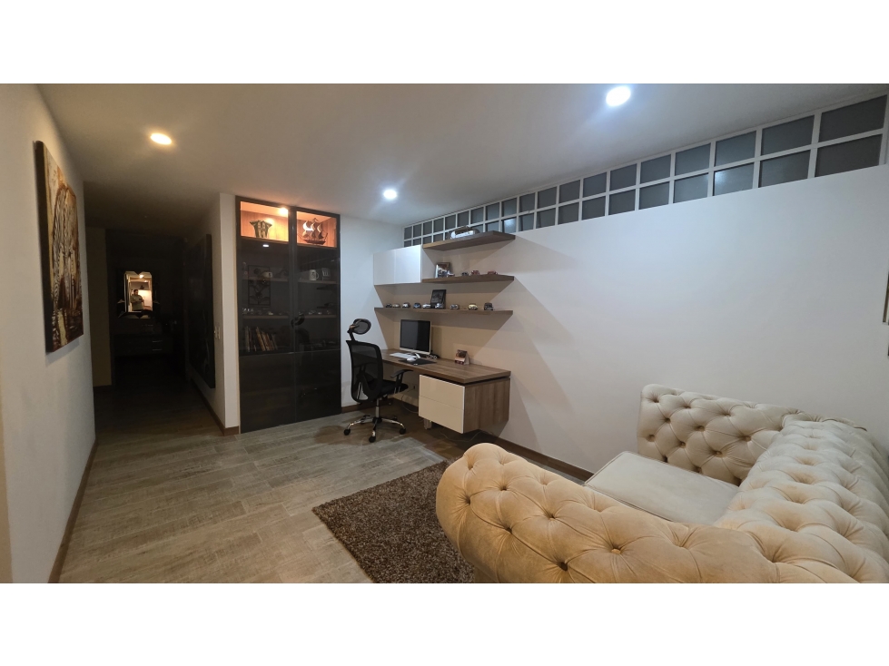 Apartamento en venta en Loma De Las Brujas, Envigado · foto 21 de 24