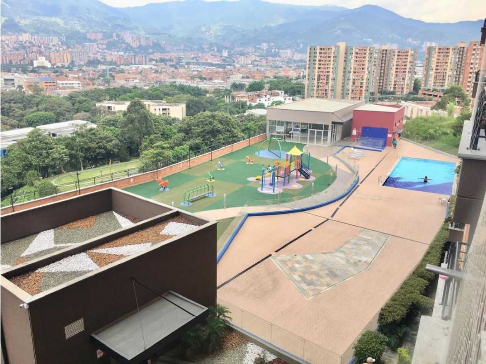 Apartamento en venta en Viviendas Del Sur, Itagüí · foto 4 de 24