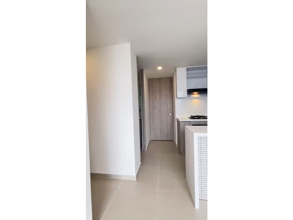 Apartamento en venta en Zona Industrial No. 1, Itagüí · foto 10 de 24