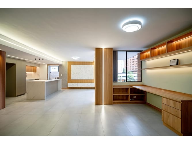 Apartamento de 3 alcobas en venta en Alejandría, Medellín, 110 m² · foto 2 de 24