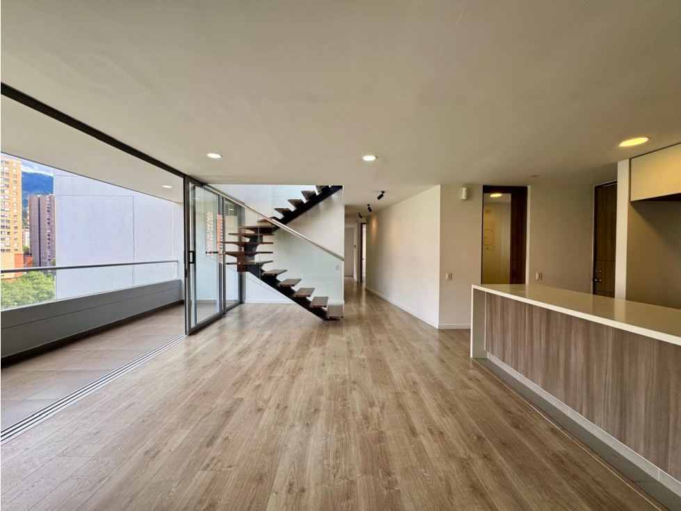 Apartamento en venta en Loma De Las Brujas, Envigado · foto 7 de 24