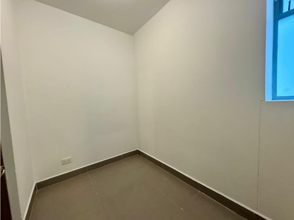 Apartamento en venta en Loma De Las Brujas, Envigado · foto 9 de 24