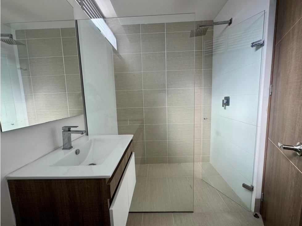 Apartamento en venta en Loma De Las Brujas, Envigado · foto 17 de 24