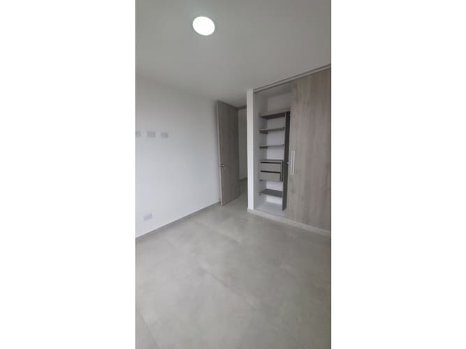 Apartamento de 3 alcobas en venta en Vereda La Doctora, Sabaneta, 83 m² · foto 10 de 22