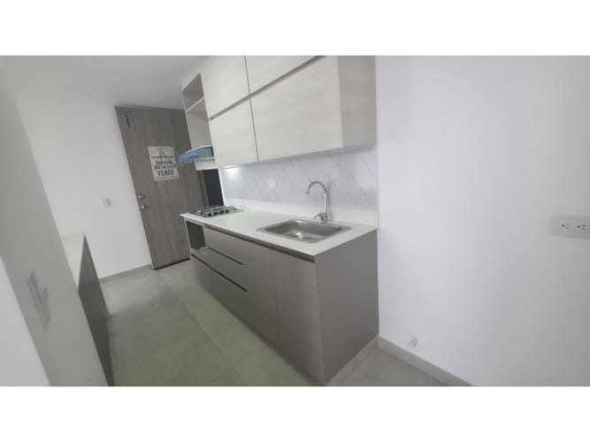 Apartamento de 3 alcobas en venta en Vereda La Doctora, Sabaneta, 83 m² · foto 19 de 22