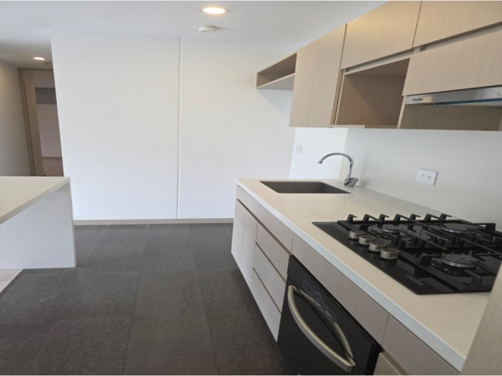 Apartamento en venta en Las Palmas, Medellín · foto 5 de 9