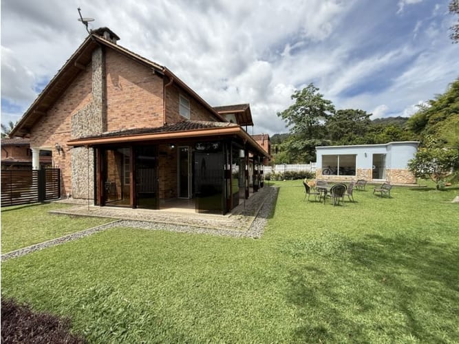 Casa de 5 alcobas en venta en Don Diego, El Retiro, 323 m² · foto 10 de 24