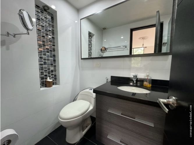 Apartamento de 3 alcobas en venta en El Campestre, Medellín, 97 m² · foto 12 de 13
