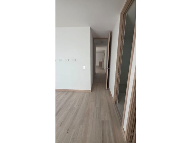 Apartamento en venta en Camino Verde, Medellín · foto 11 de 24