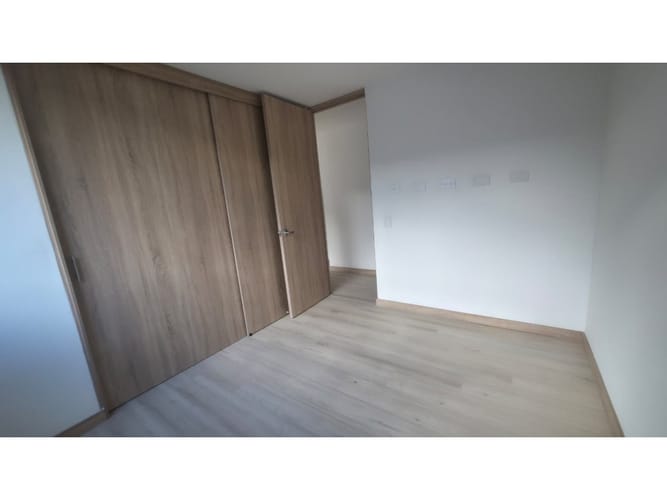 Apartamento en venta en Camino Verde, Medellín · foto 14 de 24