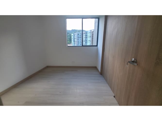 Apartamento en venta en Camino Verde, Medellín · foto 15 de 24