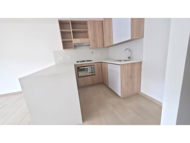 Apartamento en venta en Camino Verde, Medellín · foto 17 de 24