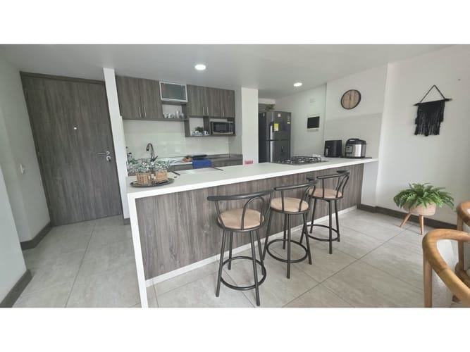 Apartamento de 4 alcobas en venta en El Chingui, Envigado, 137 m² · foto 5 de 24