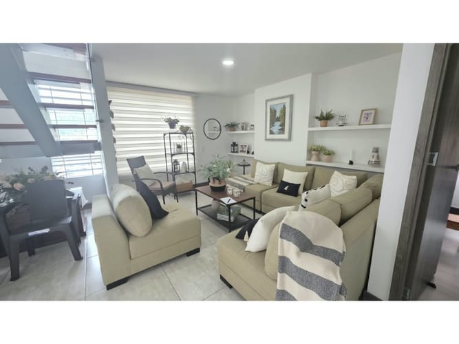 Apartamento de 4 alcobas en venta en El Chingui, Envigado, 137 m² · foto 9 de 24