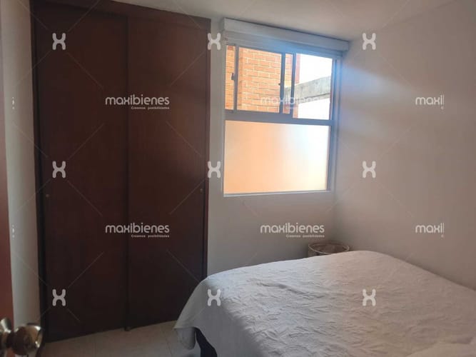 Apartamento de 3 alcobas en venta en La Floresta, Medellín, 52 m² · foto 3 de 8