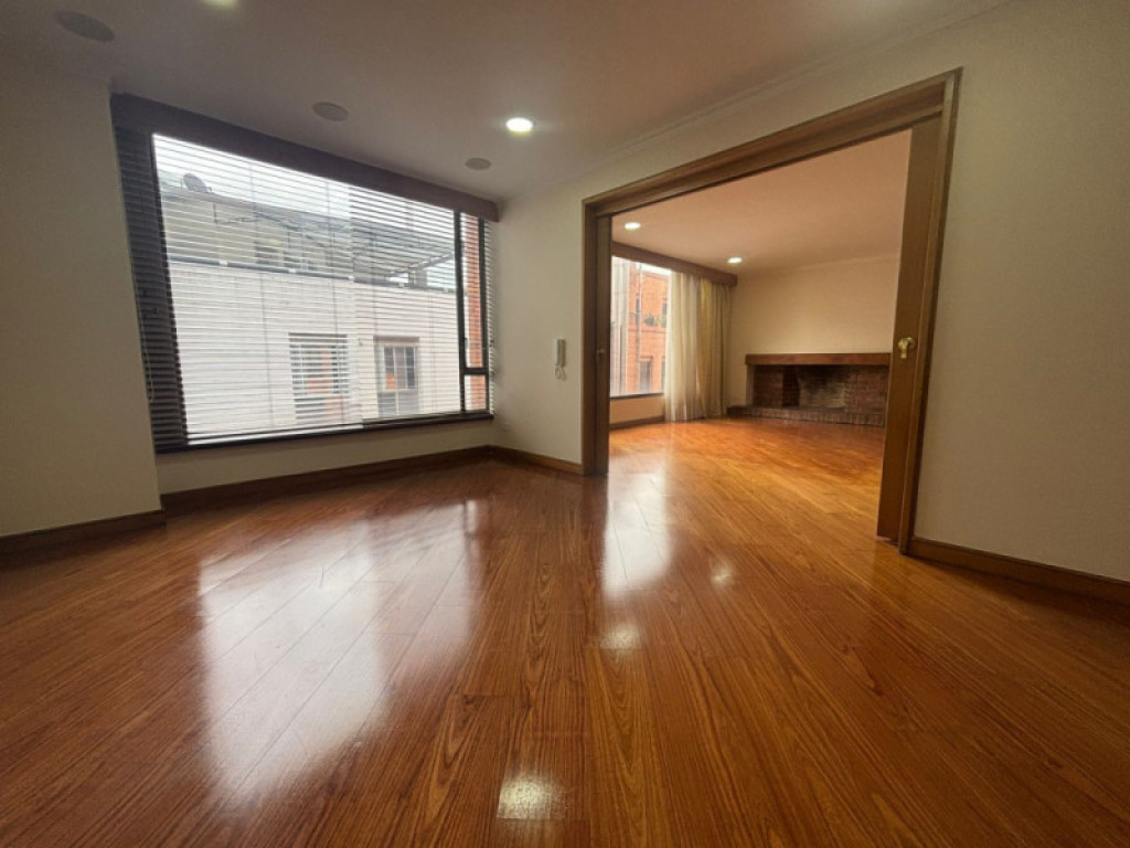 Apartamento en venta en Chico Norte, Bogotá · foto 3 de 22