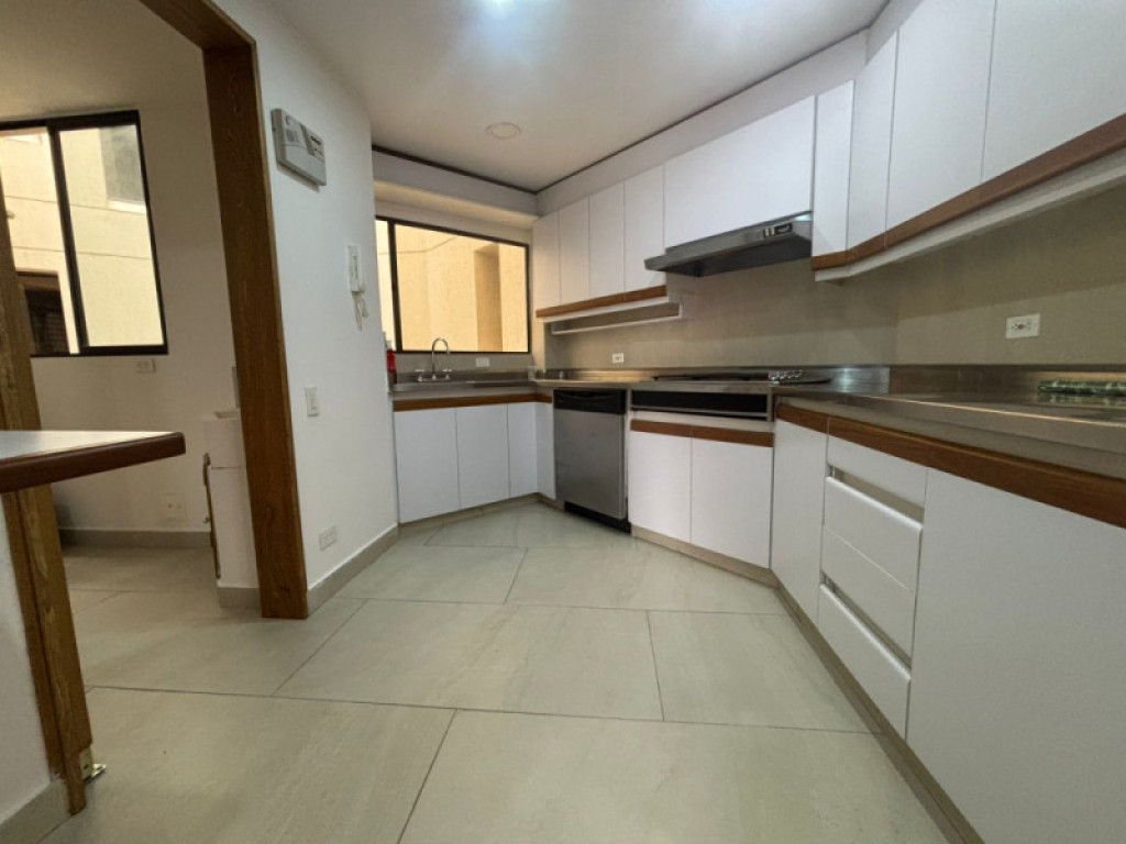 Apartamento en venta en Chico Norte, Bogotá · foto 4 de 22