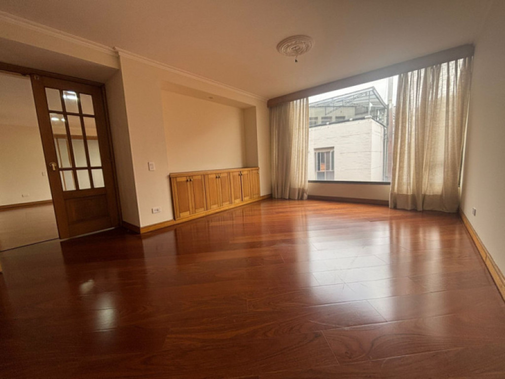 Apartamento en venta en Chico Norte, Bogotá · foto 8 de 22