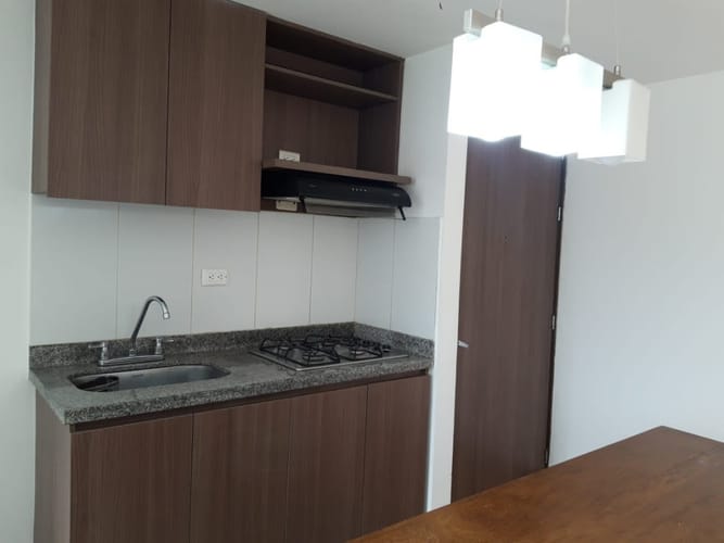 Apartamento de 3 alcobas en venta en Camino Verde, Envigado, 76 m² · foto 7 de 24