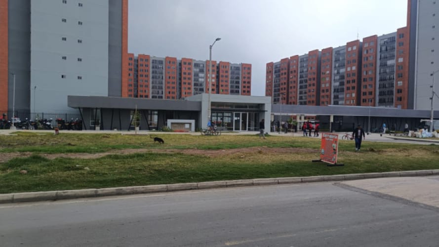 Apartamento de 2 alcobas en venta en San Pedro, Madrid, 56 m² · foto 9 de 9
