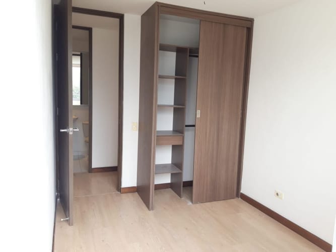 Apartamento de 3 alcobas en venta en Camino Verde, Envigado, 76 m² · foto 18 de 24