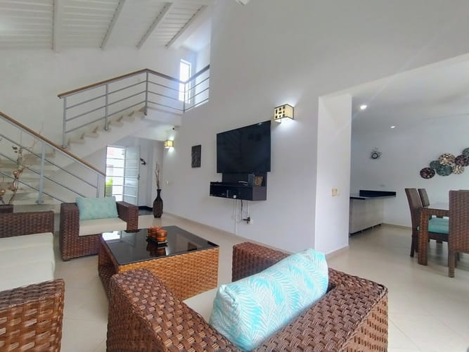 Casa de 4 alcobas en venta en Ricaurte, Ricaurte, 360 m² · foto 5 de 24