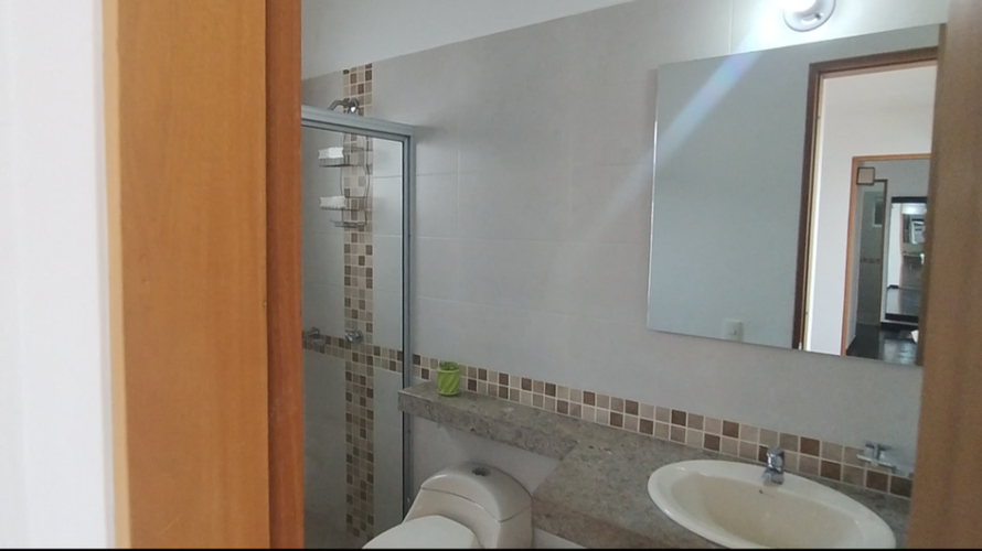 Casa de 4 alcobas en venta en Ricaurte, Ricaurte, 360 m² · foto 18 de 24