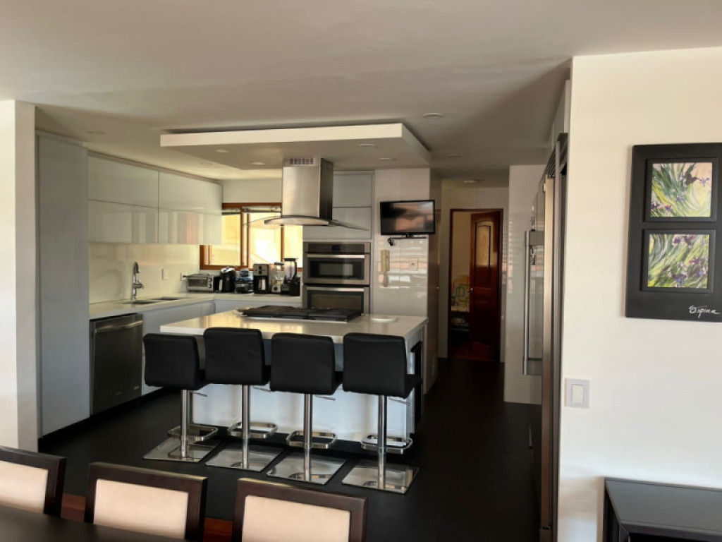 Apartamento en arriendo en La Carolina, Bogotá · foto 2 de 21