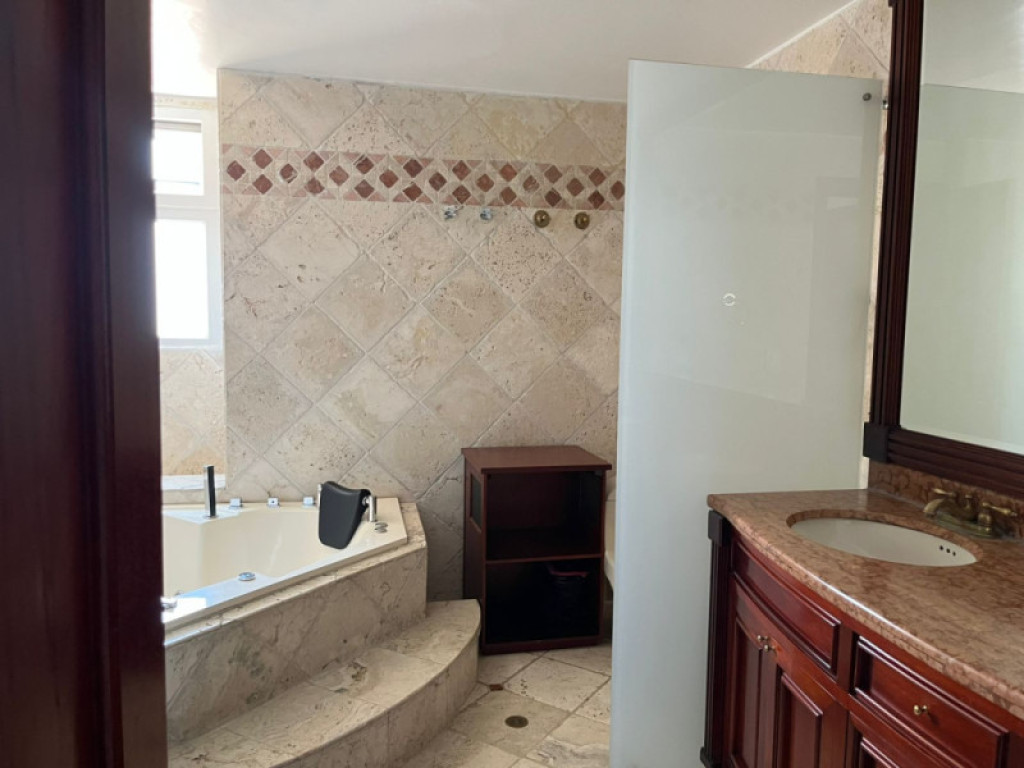 Apartamento en arriendo en La Carolina, Bogotá · foto 17 de 21