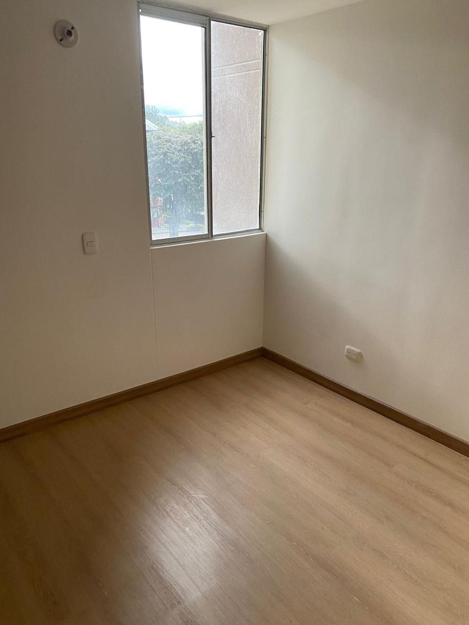 Apartamento en venta en Cantalejo, Bogotá · foto 2 de 15