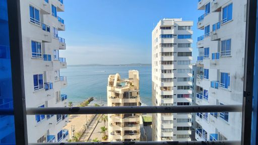 Apartamento en venta en El Laguito, Cartagena · foto 7 de 9