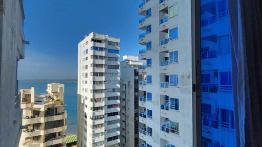 Apartamento en venta en El Laguito, Cartagena · foto 8 de 9