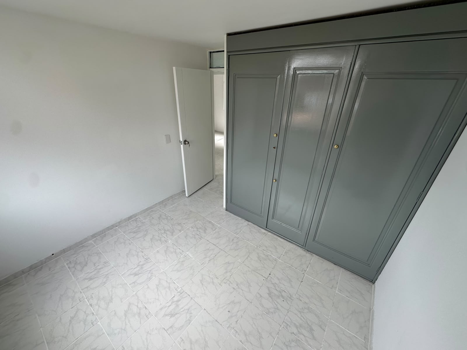 Apartamento en venta en Lombardia, Bogotá · foto 7 de 15