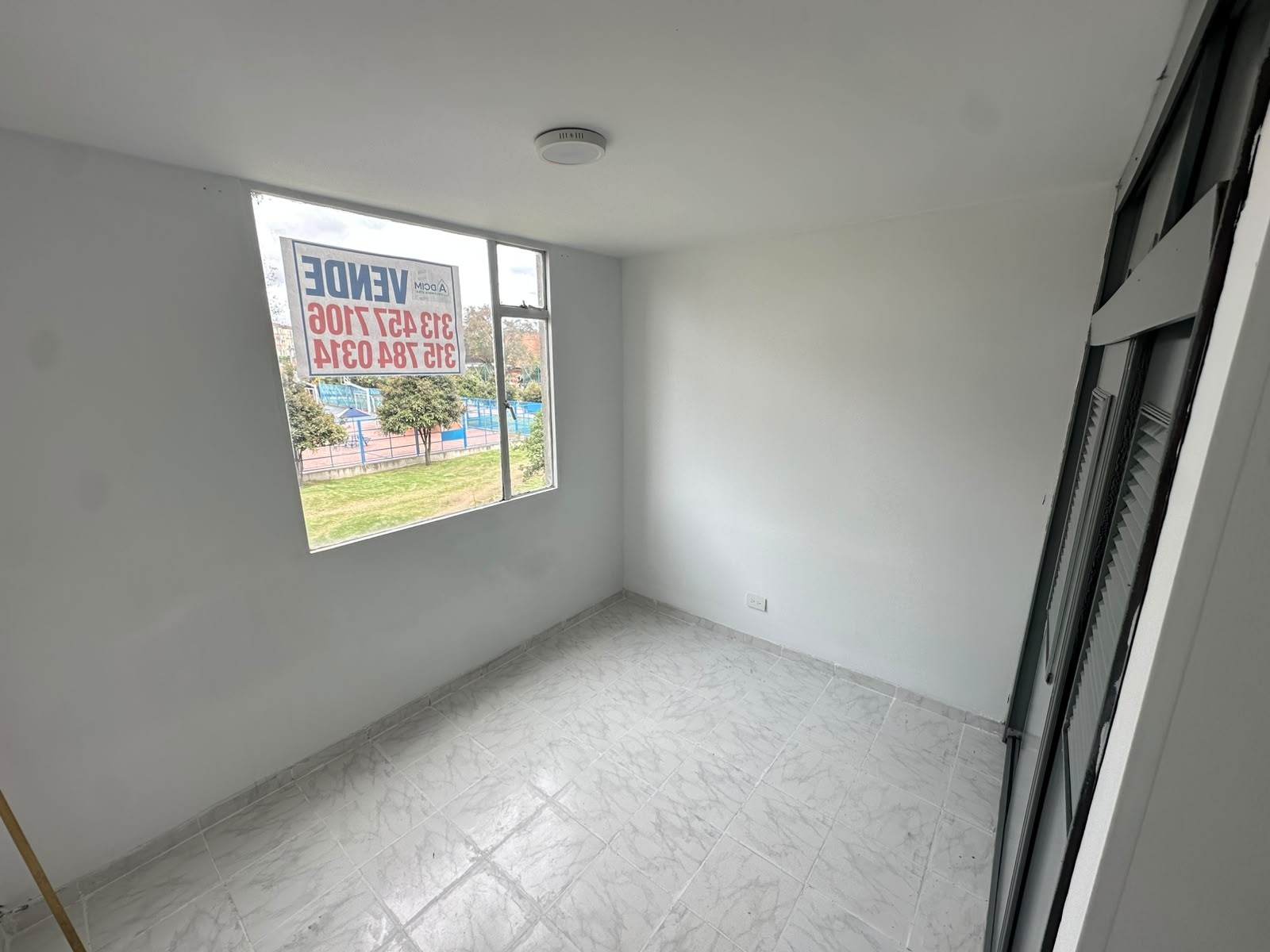 Apartamento en venta en Lombardia, Bogotá · foto 9 de 15