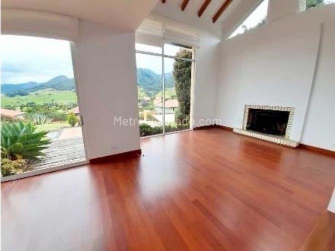 Casa de 3 alcobas en venta en Agrupación Macadamia, La Calera, 205 m² · foto 6 de 22
