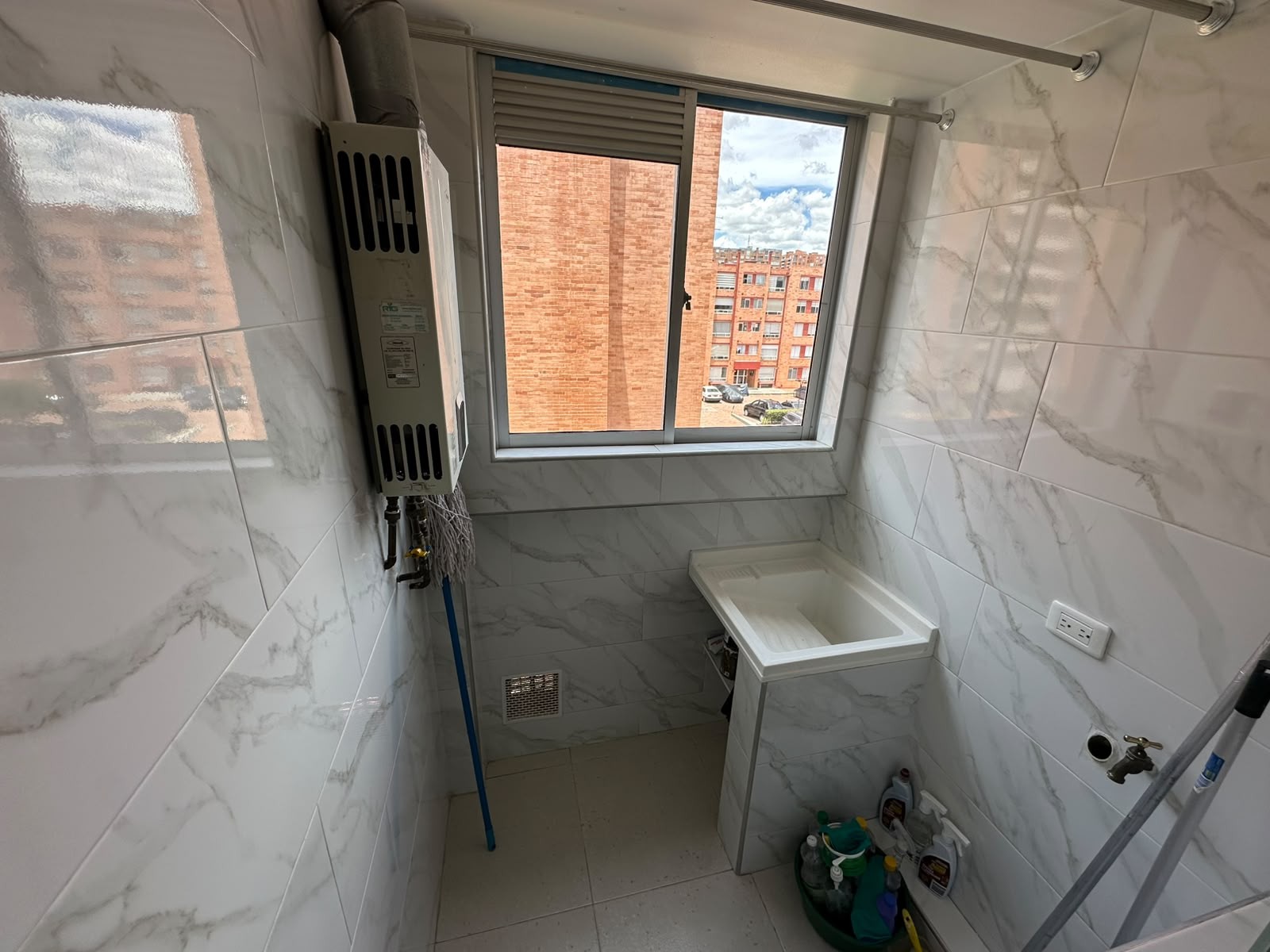 Apartamento en venta en Mazuren, Bogotá · foto 11 de 22