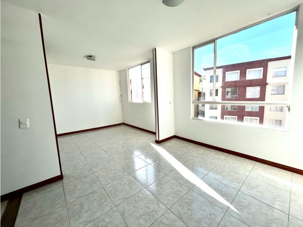 Apartamento en venta en San Antonio Nor - Occidental, Bogotá · foto 3 de 13