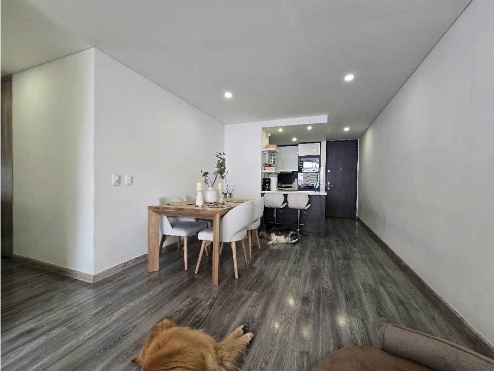Apartamento en venta en Cedritos, Bogotá · foto 7 de 23