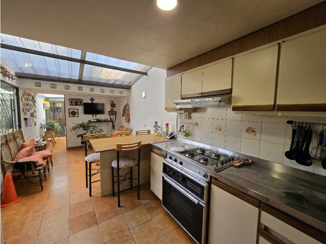Apartamento de 4 alcobas en venta en Villa Magdala, Bogotá, 237 m² · foto 8 de 20