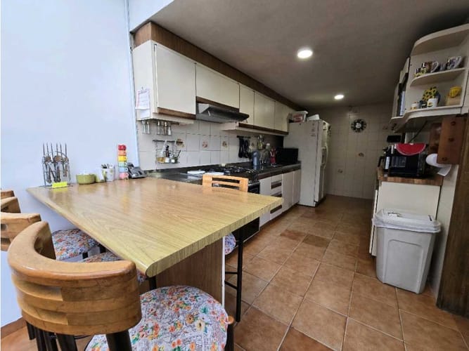 Apartamento de 4 alcobas en venta en Villa Magdala, Bogotá, 237 m² · foto 9 de 20