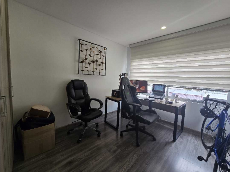 Apartamento en venta en Cedritos, Bogotá · foto 17 de 23