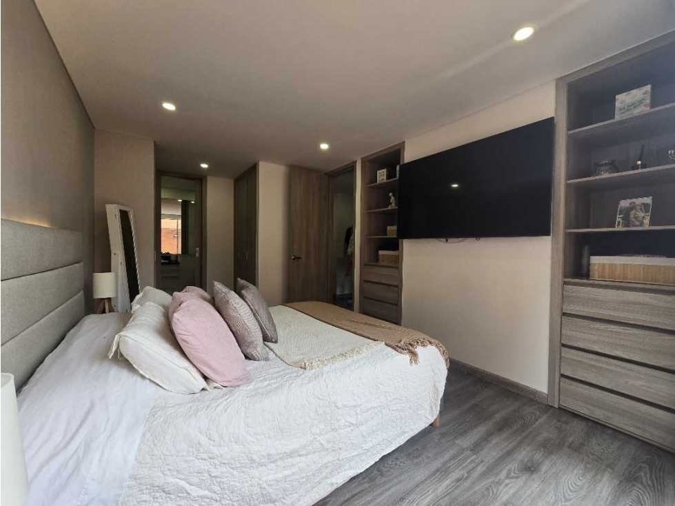 Apartamento en venta en Cedritos, Bogotá · foto 19 de 23